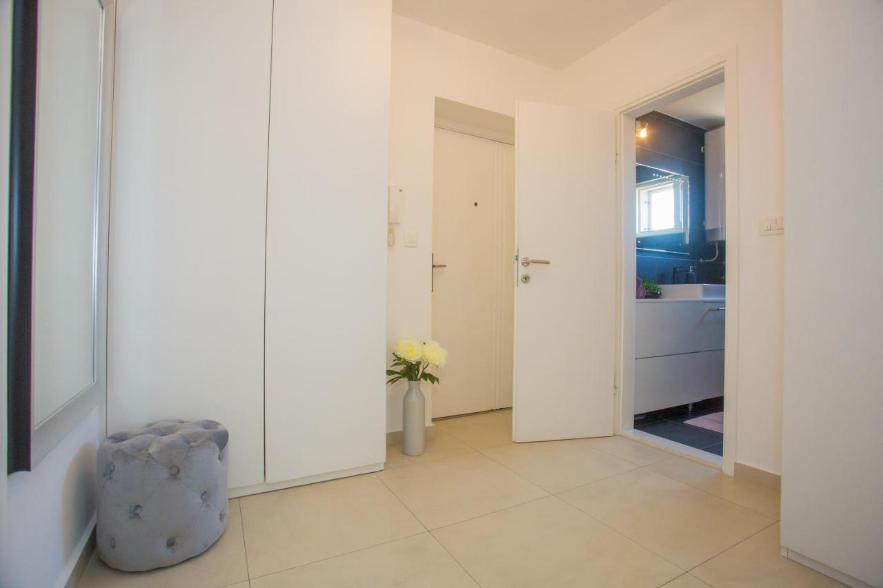 Luxury Villa Vibrass Spalato Esterno foto