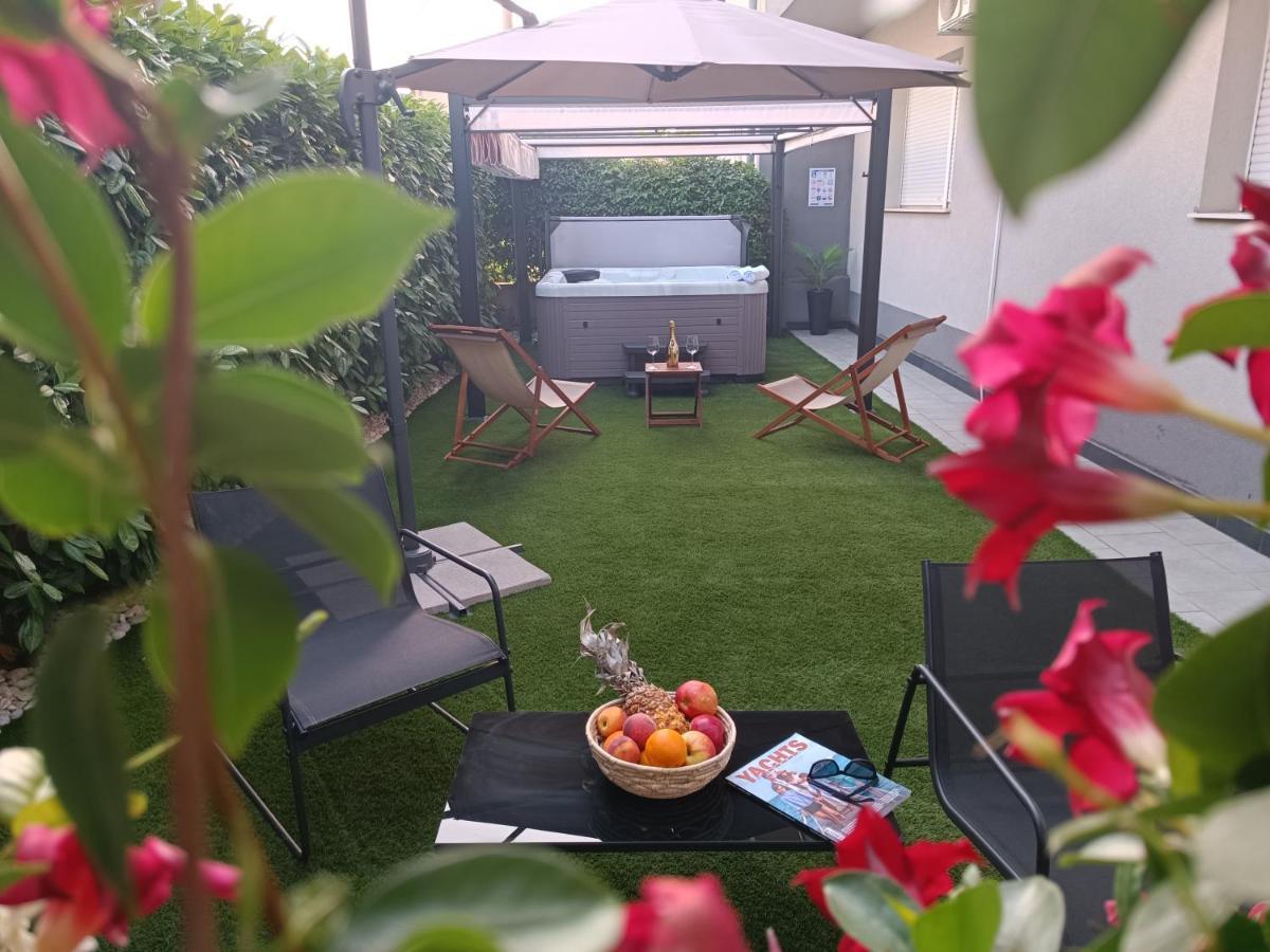 Luxury Villa Vibrass Spalato Esterno foto